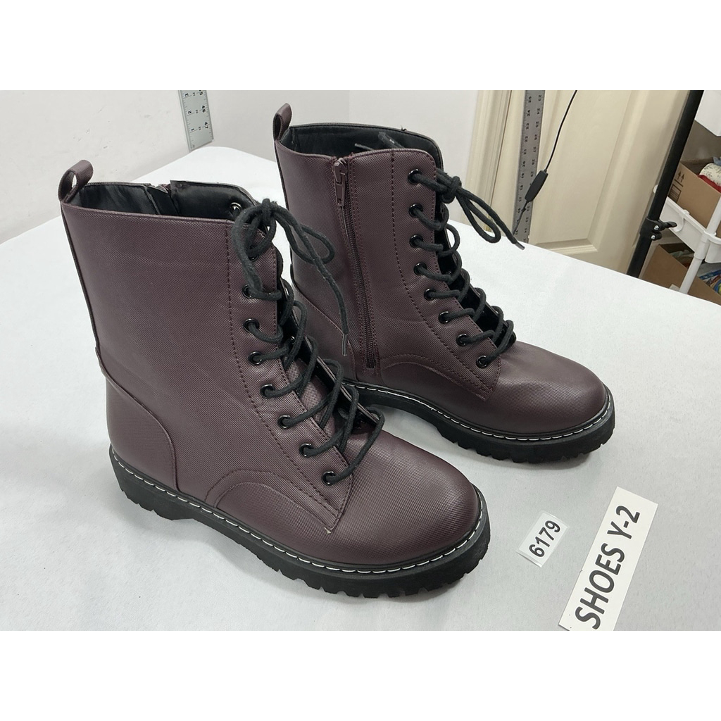 Womans Combat Ankle Boots 10 Purple Laceup Zip Chunky Heel Nwot
